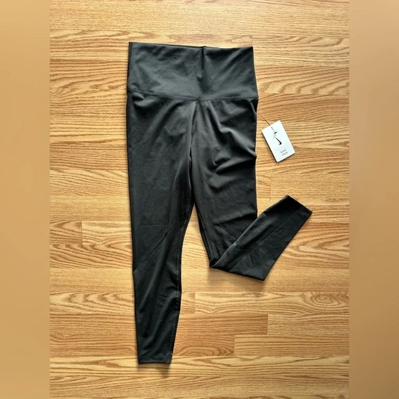 NIKE Dri-Fit Yoga High-Waisted 7/8  Leggings Size M Black - Picture 2 of 8
